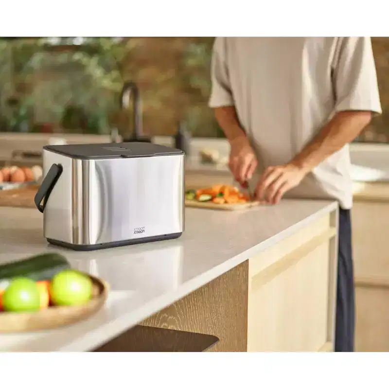 Joseph Joseph 4L Collect Food Waste Composting Caddy