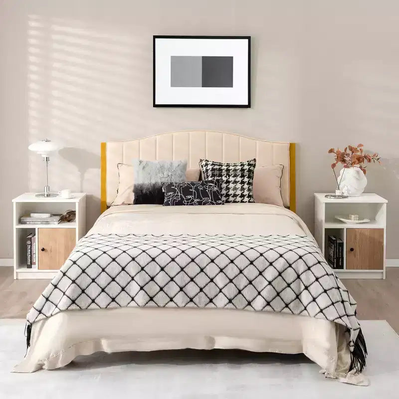 Costway 2 PCS Nightstands Side End Beside Table w/ Storage Shelf for Bedroom Living Room