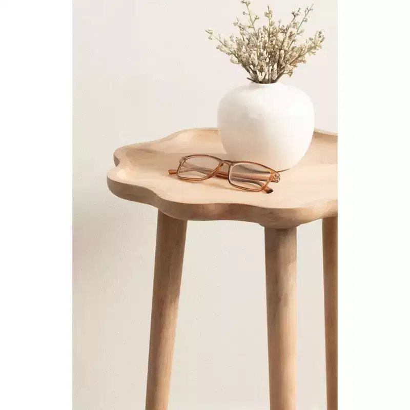 Kate and Laurel Alezar Scallop Wood Side Table
