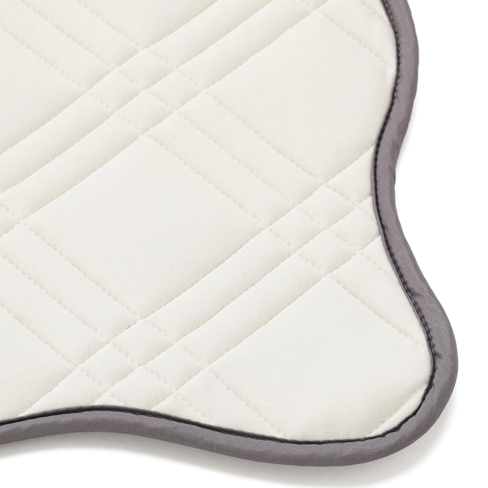 Rug Scallop Medium Beige x Dark Gray