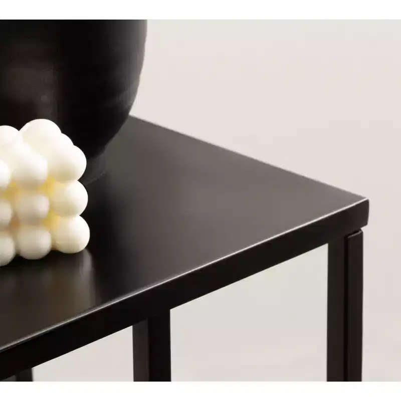 Kate and Laurel - Lockhardt Accent Table