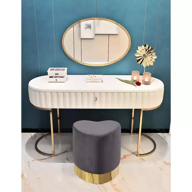 Meridian Furniture,Heart Velvet Ottoman/Stool