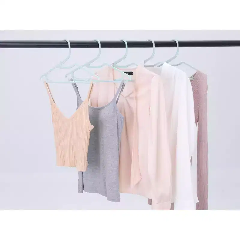 REGALWOVEN 20 Pcs Durable Materials Space-Saving Smooth Edge Clothes Hangers