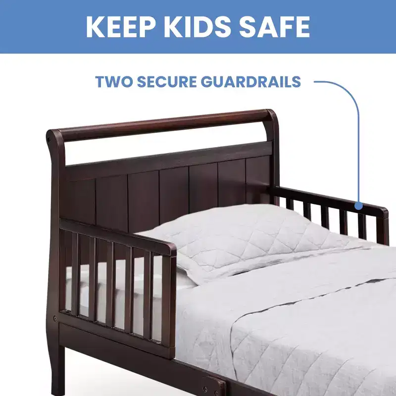 Delta Children Chestopher Toddler Bed with Bedrails
