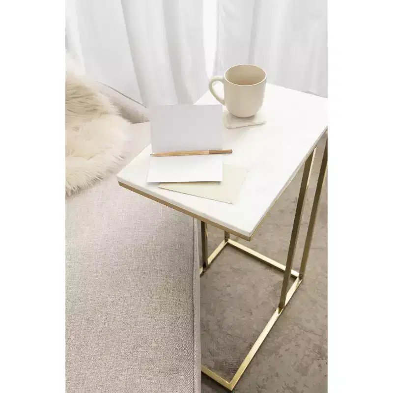Kate and Laurel - Lockhardt Accent Table