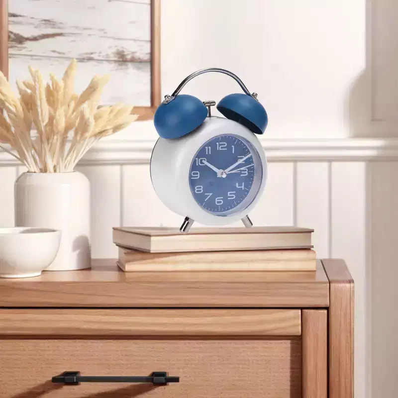 REGALWOVEN 2 Pcs Old Fashioned Battery-Powered Metal Night Light Alarm Clock 5.9 x 4.3 x 2 Inches