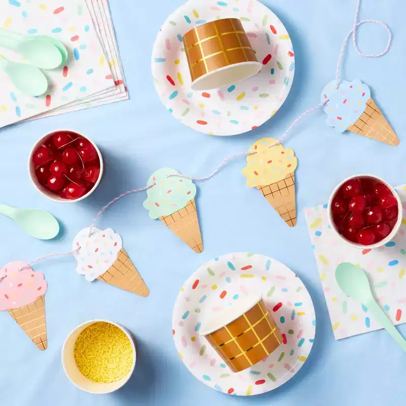 20ct Sprinkle Snack Paper Plates - Spritz™