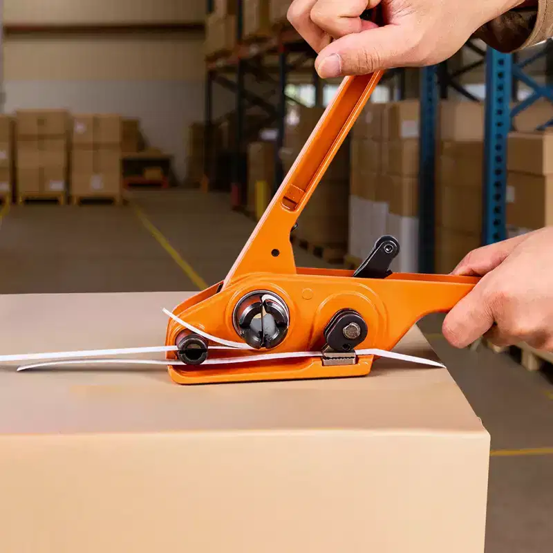 VEVOR Banding Strapping Kit, Banding Sealer Tool with 330ft Length PP Band,100 Metal Seals,Plastic Manual Pallet Packaging Strapping Kit Silver&Orange