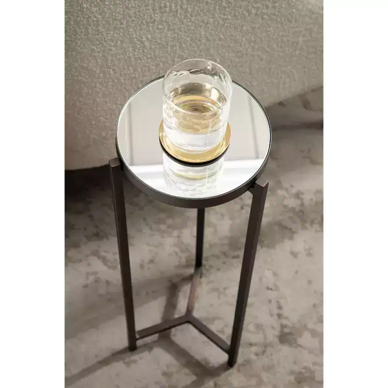 Kate and Laurel Aguilar Glam Drink Table