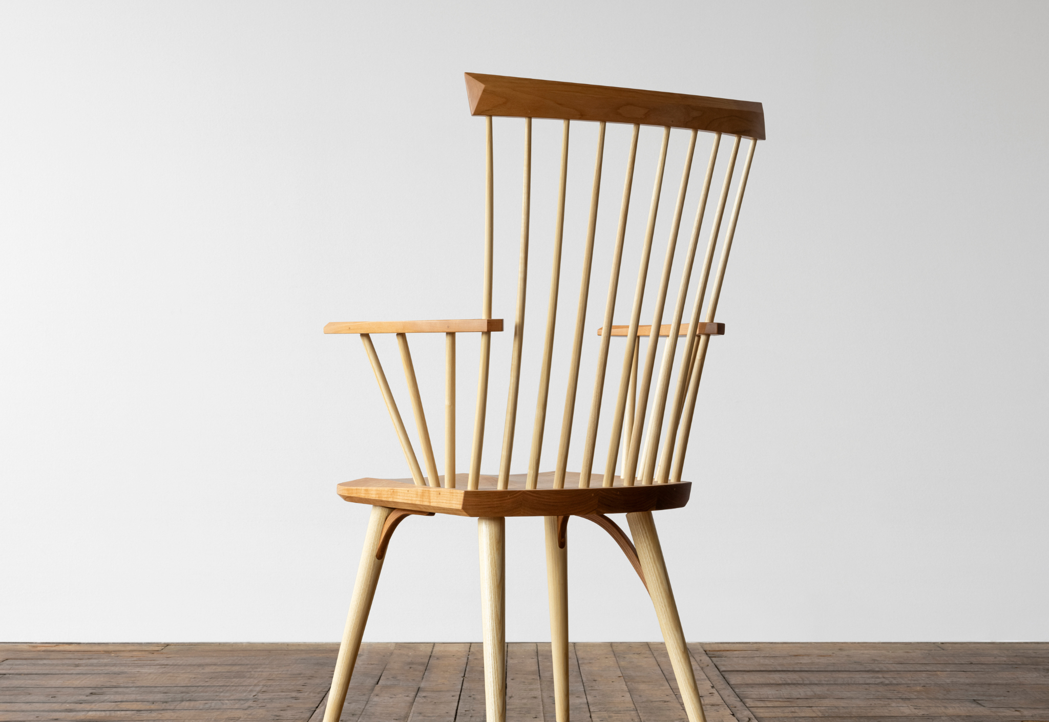 Arm Chair - Moser, we subscribe to the philosophy that there should be no function without beauty �?and no beauty