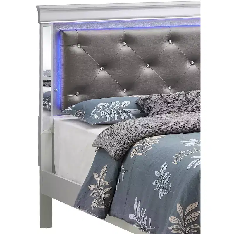 Passion Furniture Verona and Queen Panel Beds